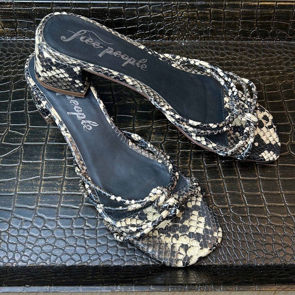 Free People Petra Snake Print Slip-on Sandal (37)(6.5)